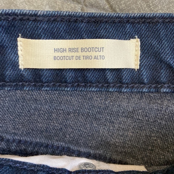 Women's High-Rise Bootcut Jeans - Universal Thread size 6 - Picture 4 of 7